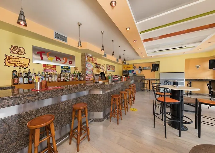 Kavos Hotels for Romantic Getaway near View