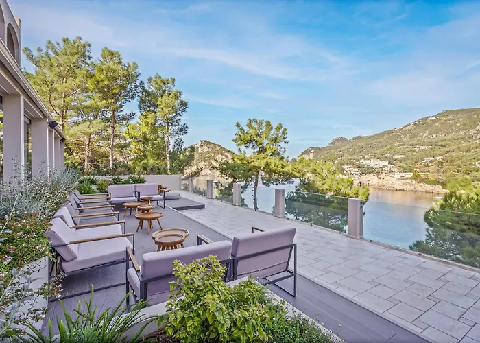 Best Paleokastritsa Hotels For Families With Kids near Corfu Aquarium